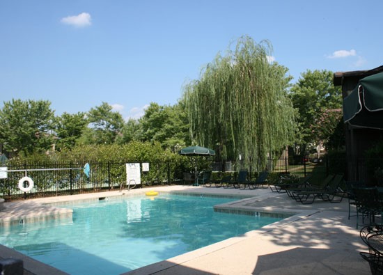 Sommerset Apartments